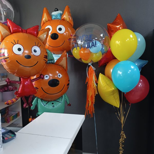 Композиция из гелиевых шаров 3 кота (Три кота) мальчику